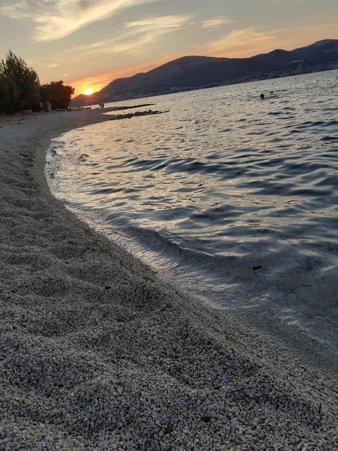 Apartman Pontis Okrug Gornji Trogir Exterior foto